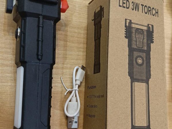 Multifunction Portable Led Flashlight Rechargeable LED Torch Flashlight,Car Emergency Tool with Window Breaker,Cutter